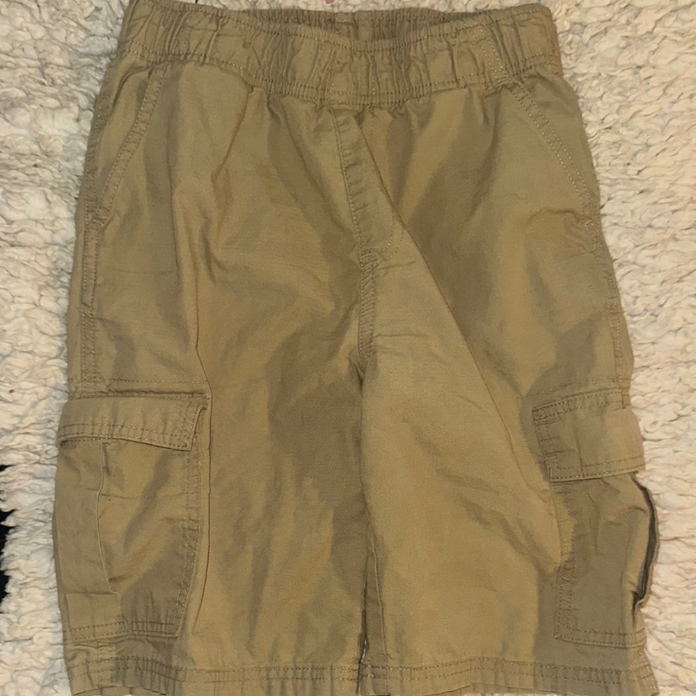 Kids Size 12 Place Tan Cargo Shorts with Relaxed Fit.
